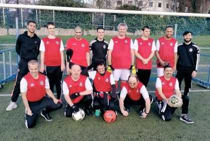 Foot Adapte Une Belle Premiere A Sainte Foy Les Lyon District De