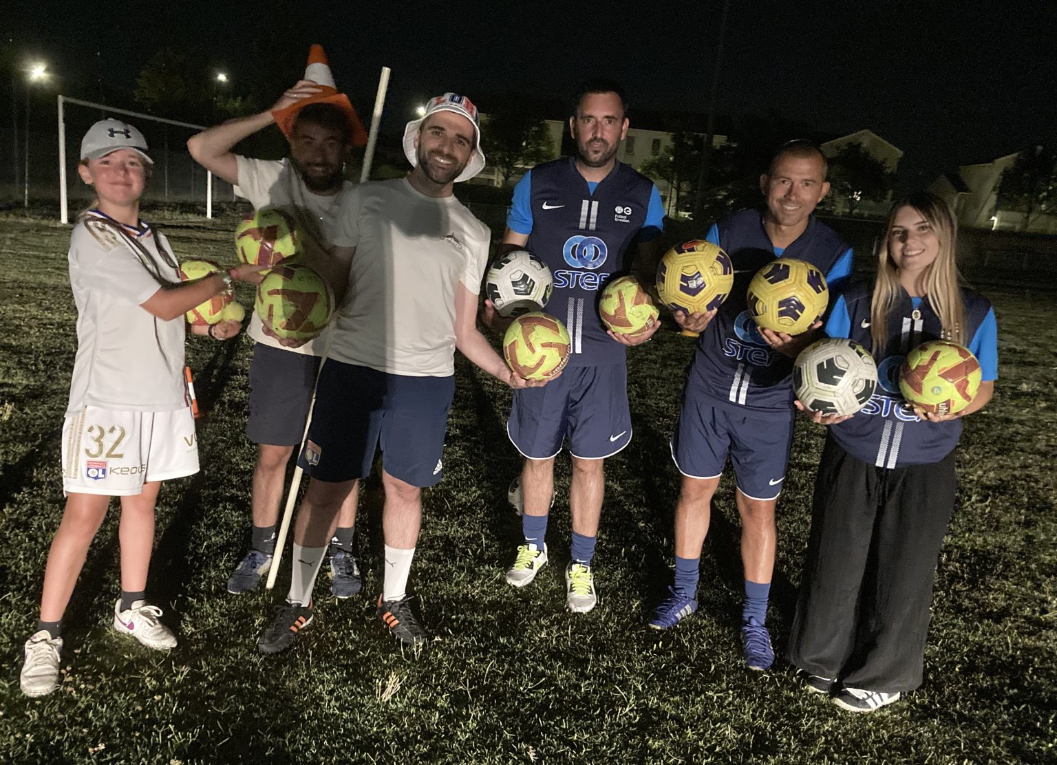 LES DEUX EQUIPES FINALISTES – DISTRICT DE LYON ET DU RHONE DE FOOTBALL